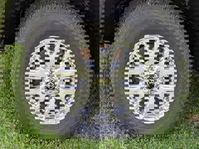 Vehicle image 50 of 51