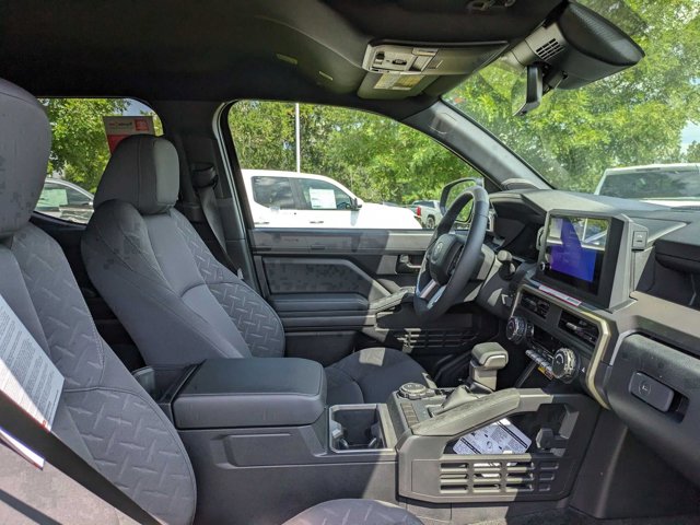 Vehicle image 43 of 51