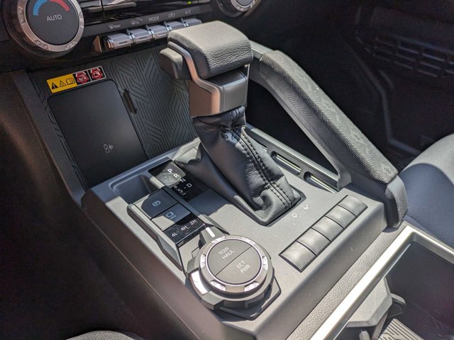 Vehicle image 20 of 51