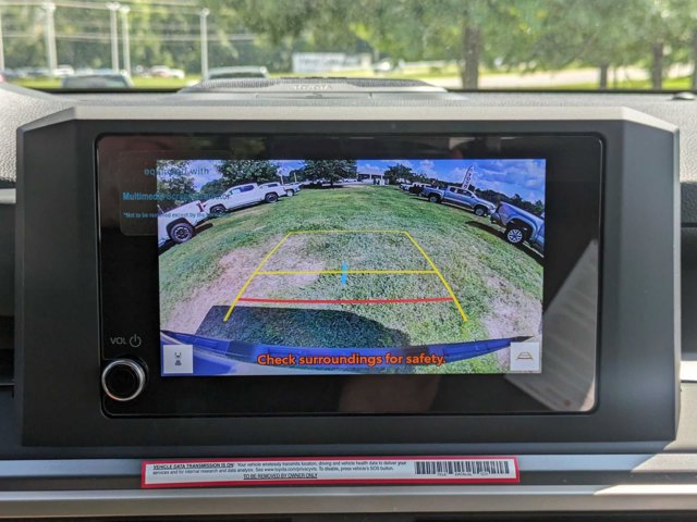 Vehicle image 19 of 51