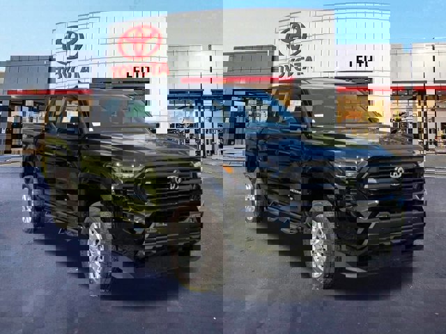 Vehicle image 3 of 51