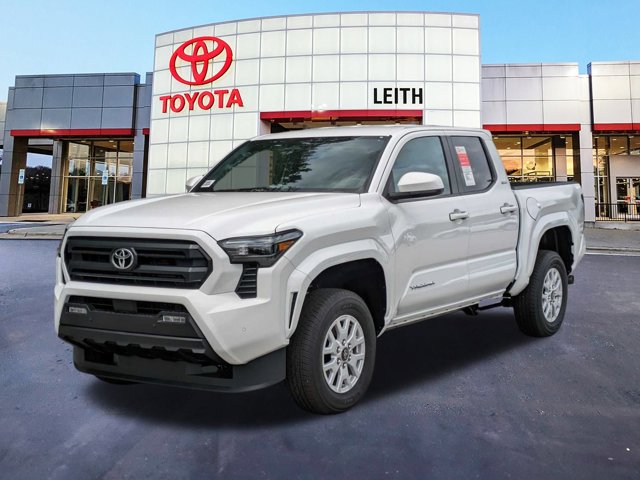 Vehicle image 1 of 32