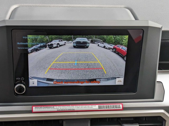 Vehicle image 13 of 32