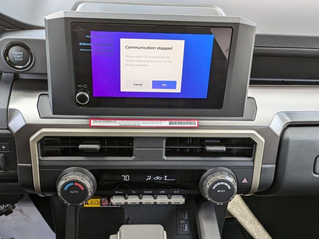 Vehicle image 12 of 33