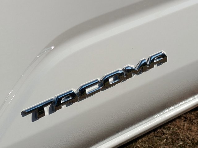Vehicle image 26 of 31