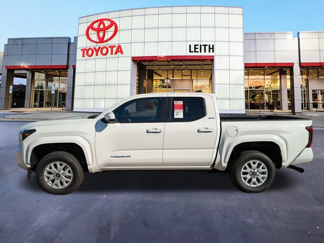 Vehicle image 8 of 31