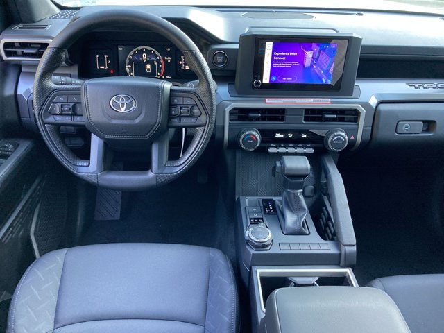 Vehicle image 22 of 33