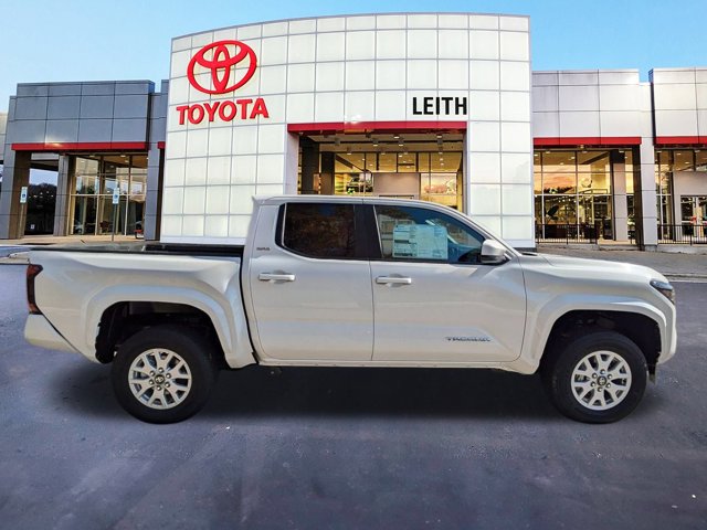 Vehicle image 4 of 29