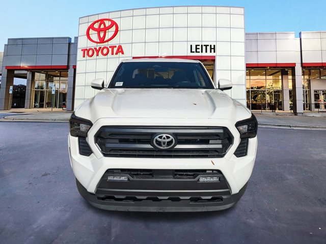 Vehicle image 2 of 29
