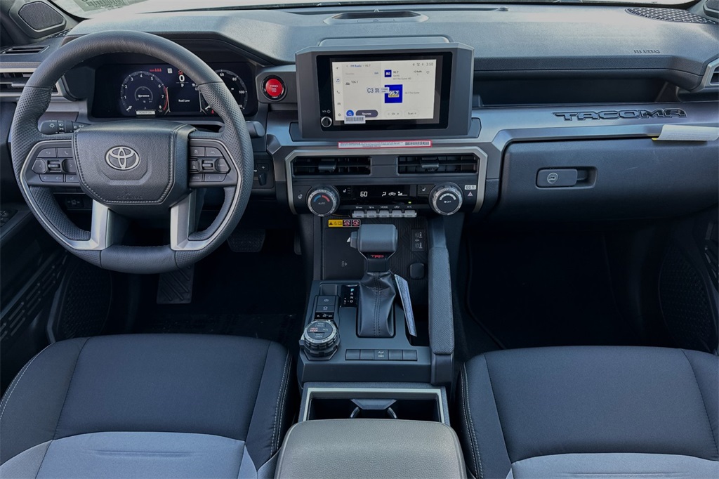 Vehicle image 10 of 22