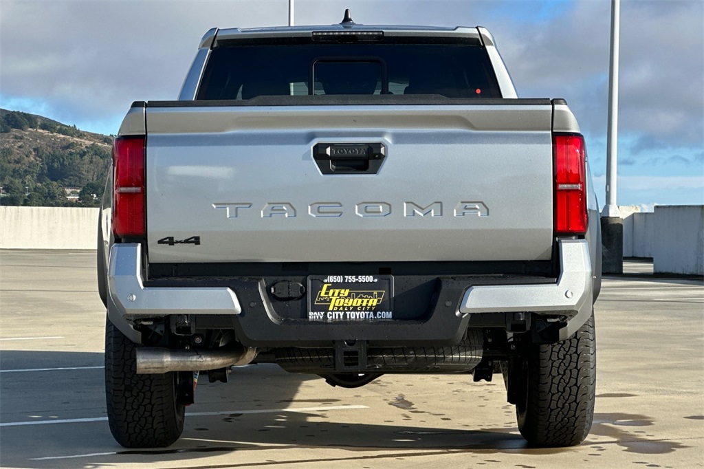 Vehicle image 6 of 22