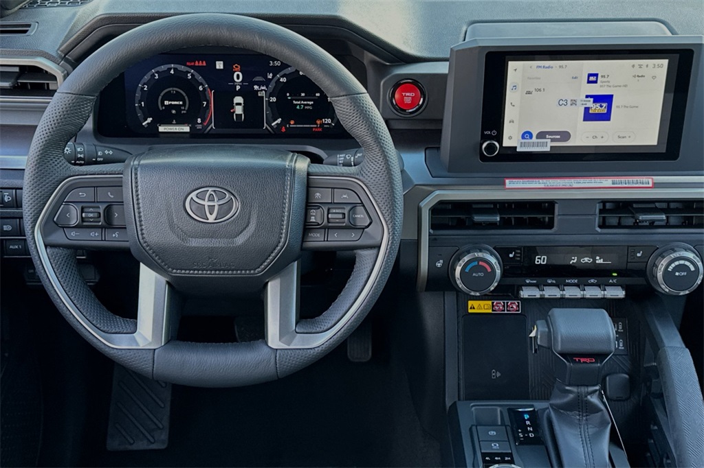 Vehicle image 11 of 22