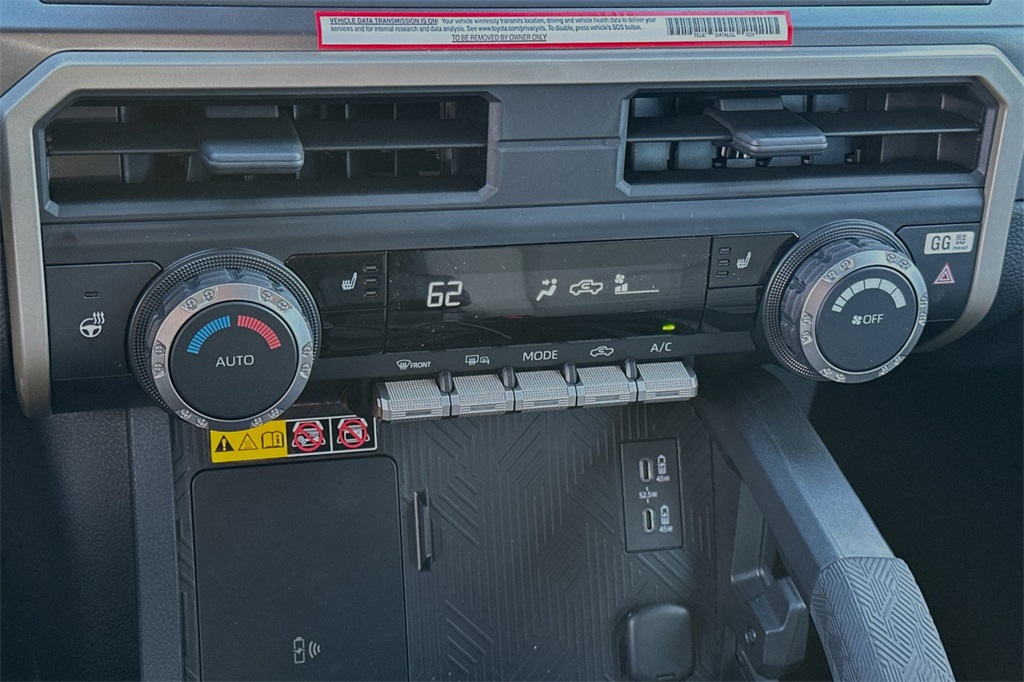 Vehicle image 16 of 22
