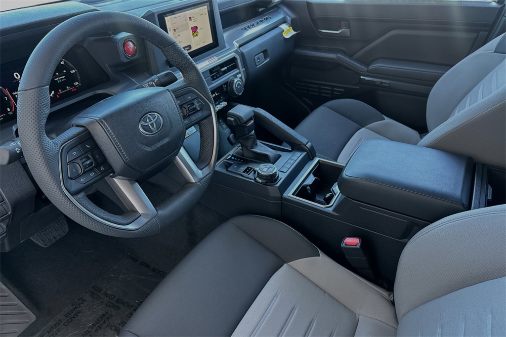 Vehicle image 7 of 22