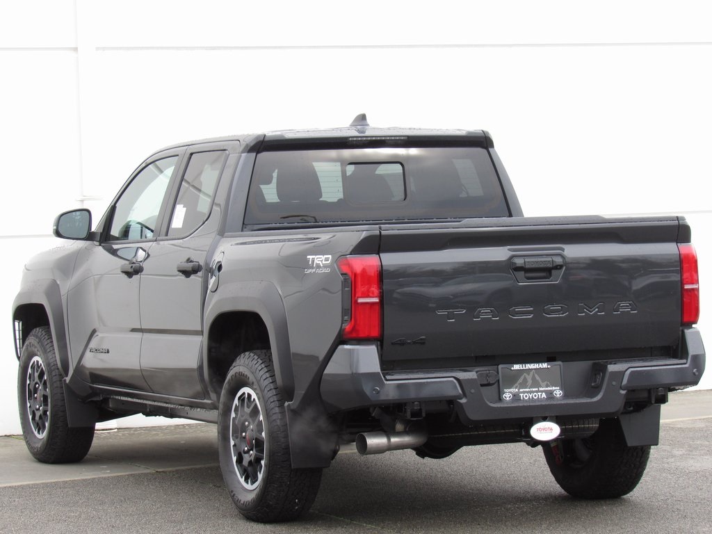 Vehicle image 5 of 40