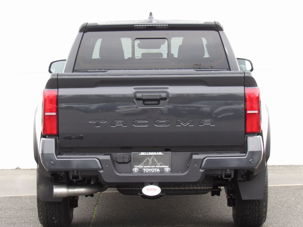 Vehicle image 7 of 40