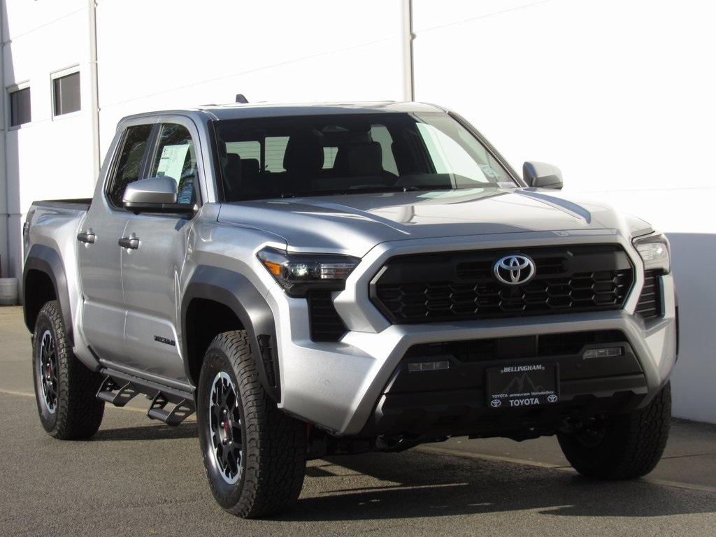 Vehicle image 2 of 40