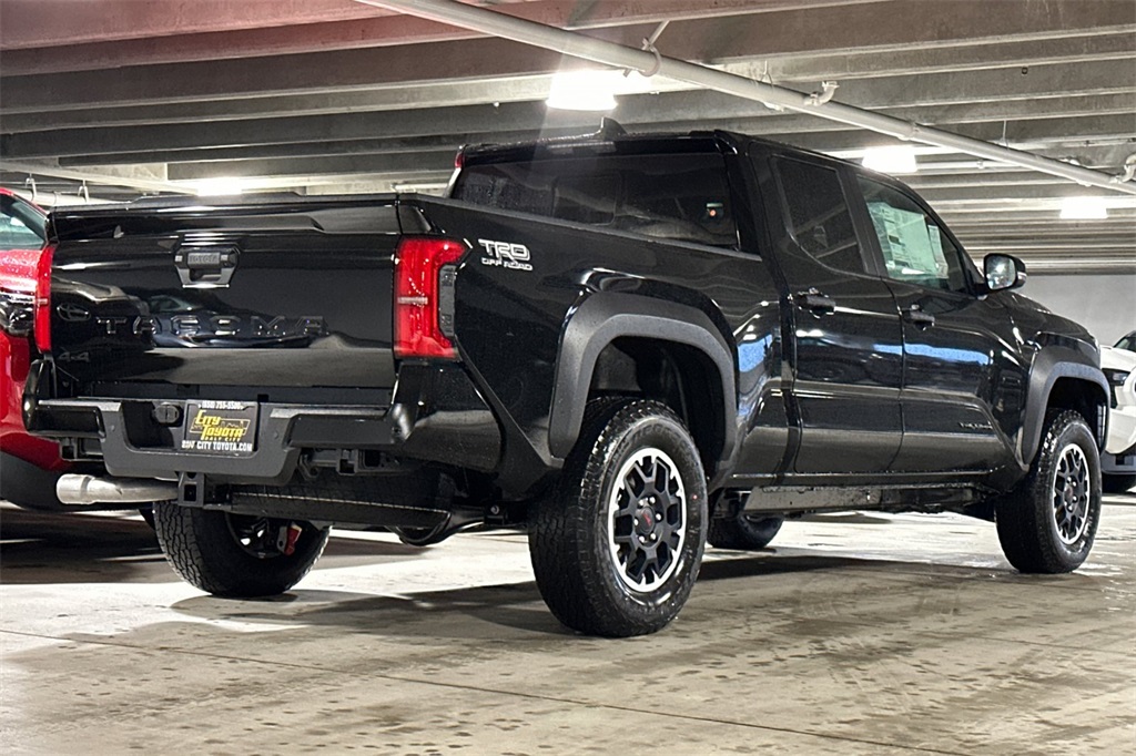Vehicle image 5 of 22
