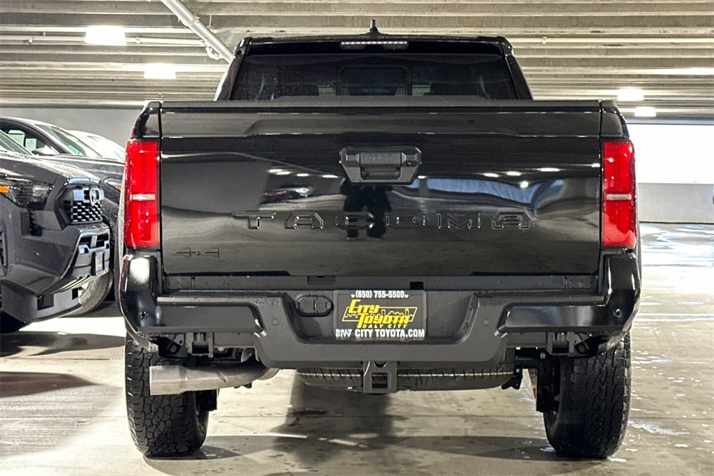 Vehicle image 6 of 22