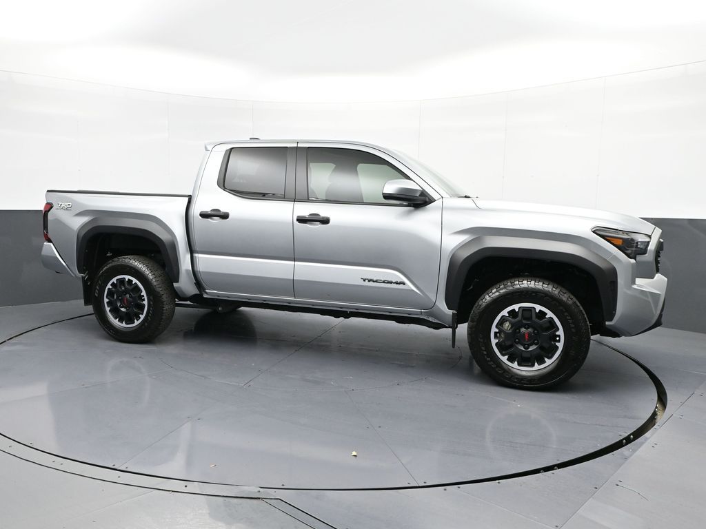 Vehicle image 6 of 32