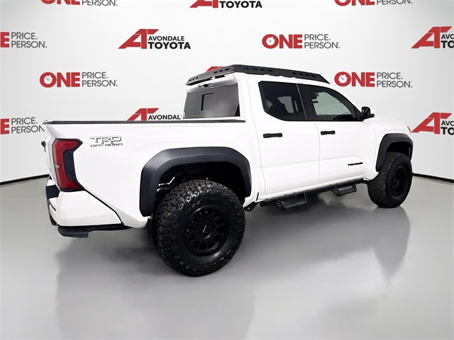Vehicle image 5 of 40