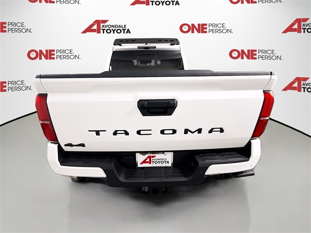 Vehicle image 6 of 40