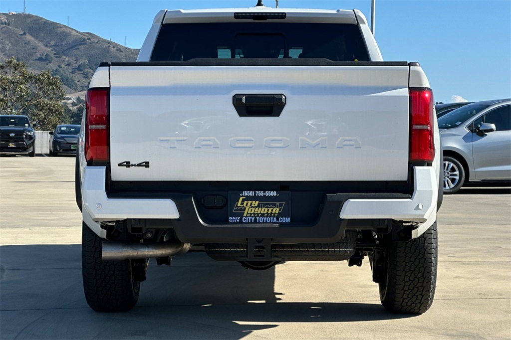 Vehicle image 6 of 22