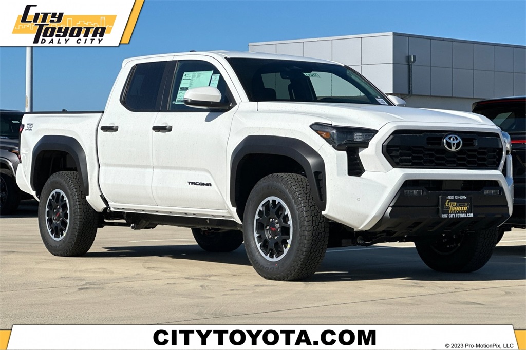 Vehicle image 3 of 22