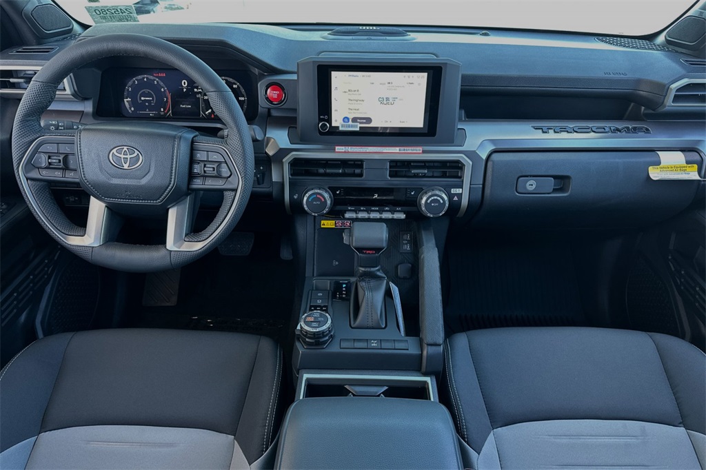 Vehicle image 10 of 22