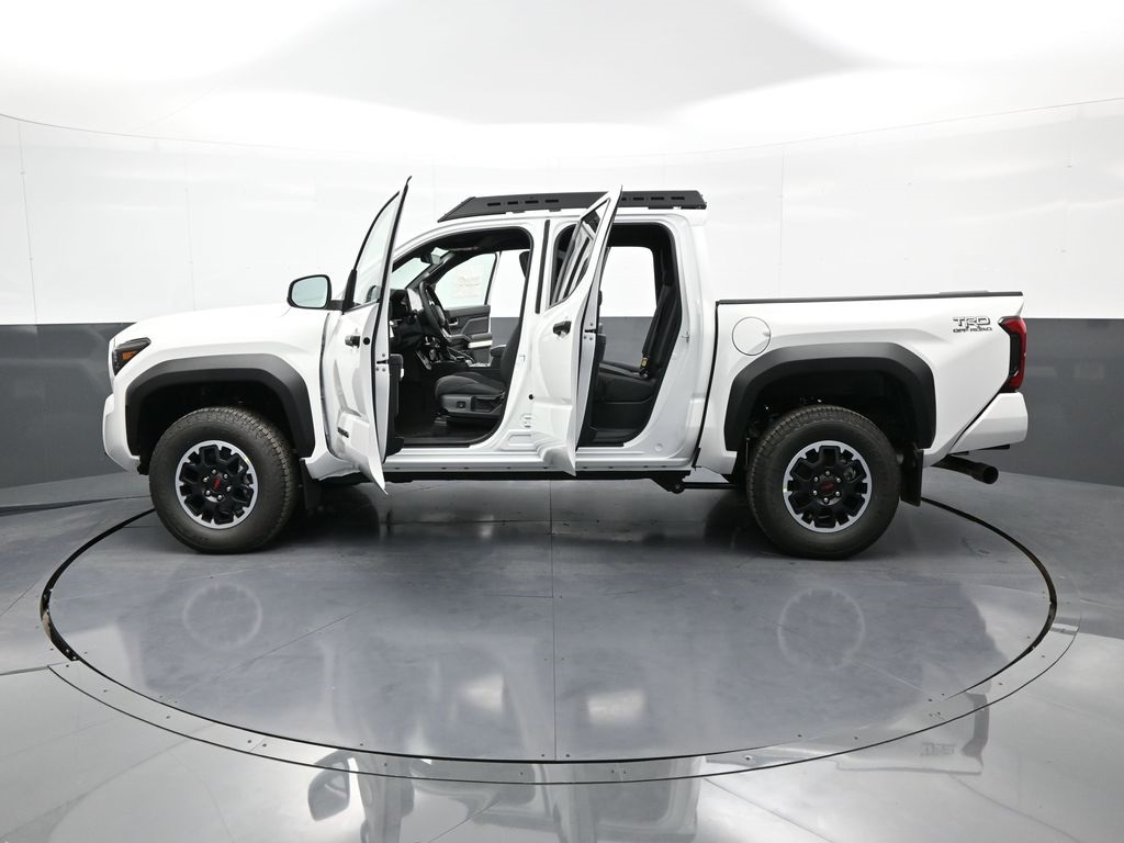 2024 Toyota Tacoma Limited Image 30 of 46