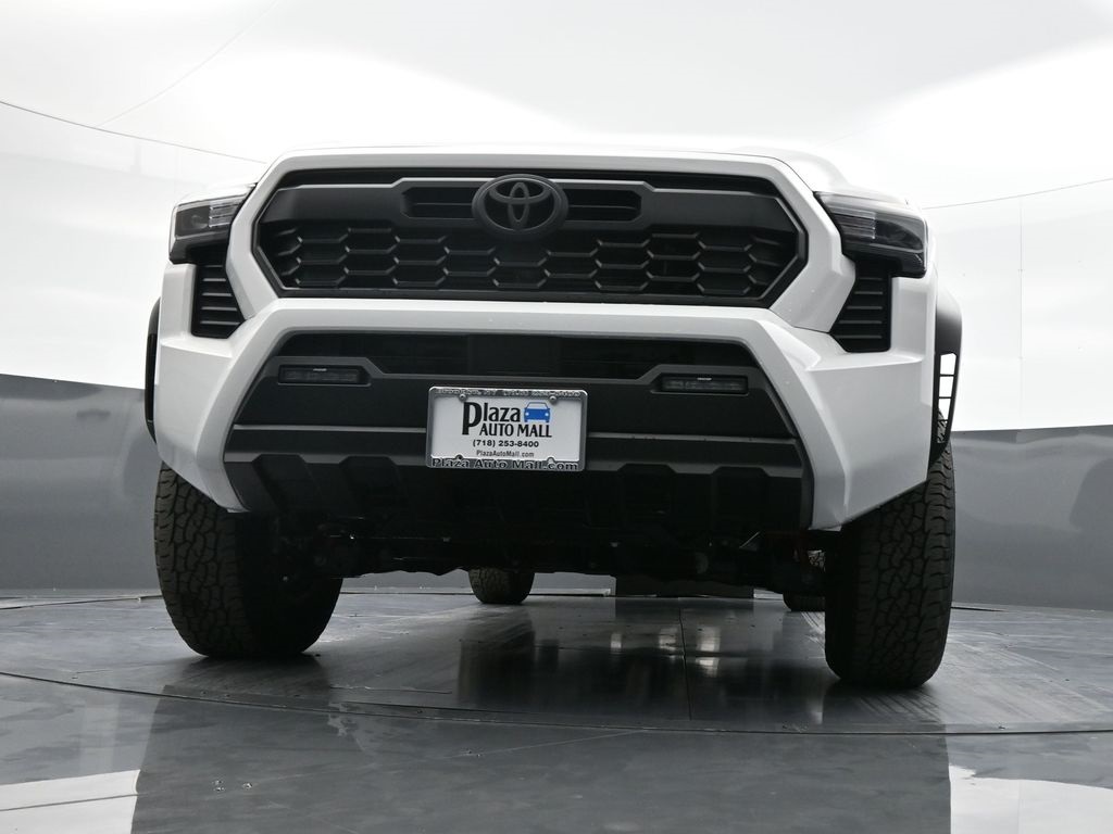 2024 Toyota Tacoma Limited Image 23 of 46