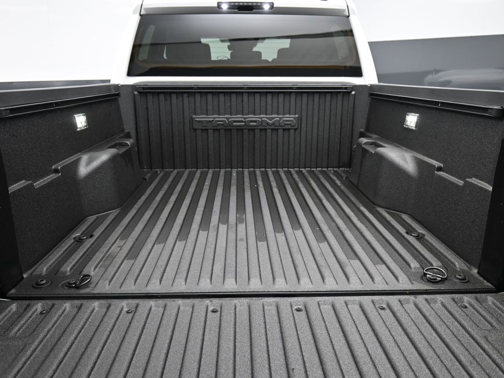 2024 Toyota Tacoma Limited Image 42 of 46