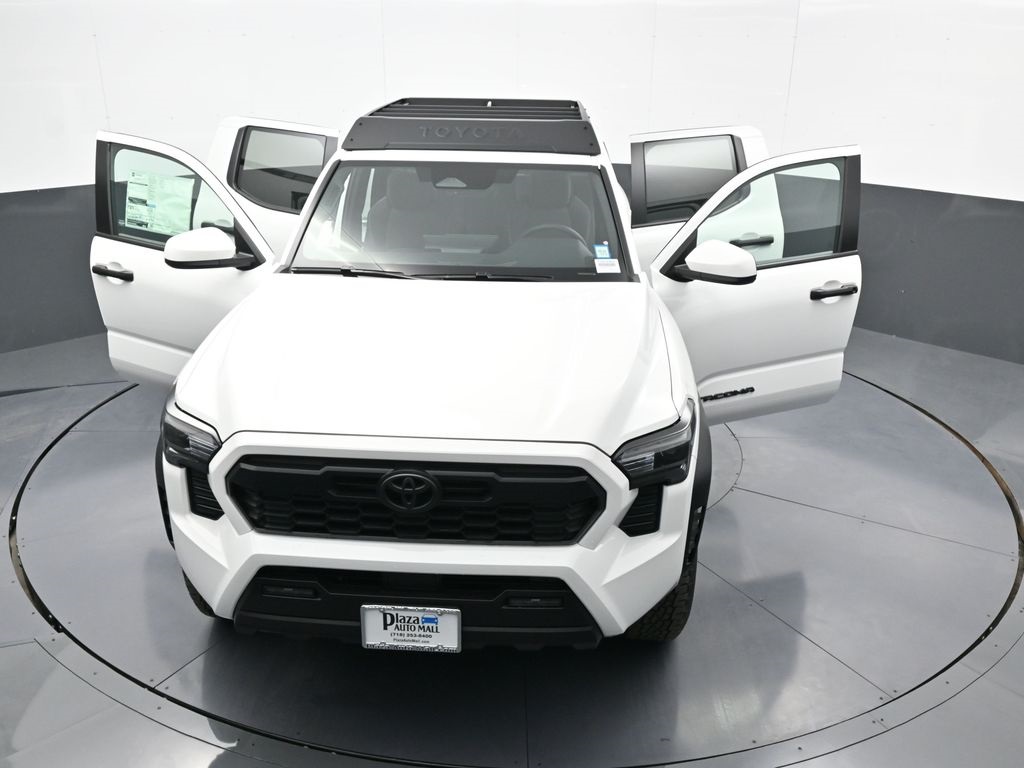 2024 Toyota Tacoma Limited Image 8 of 46