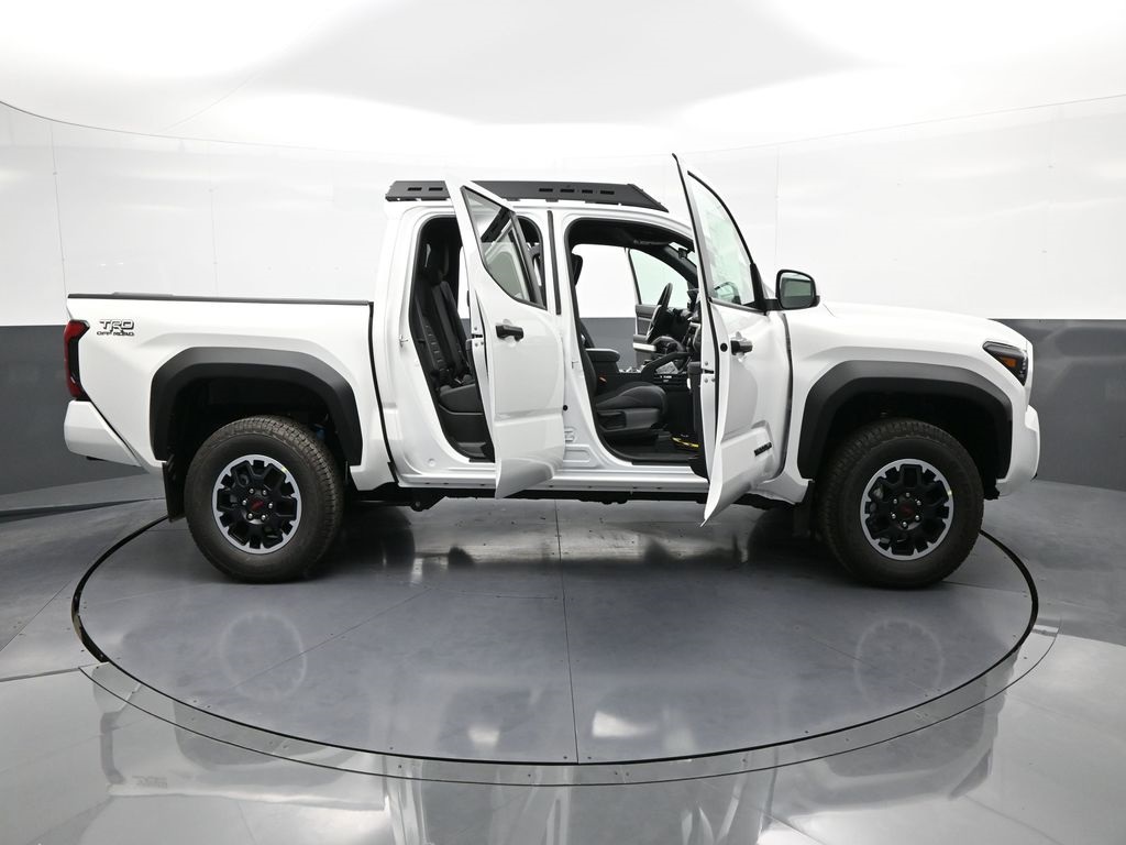 2024 Toyota Tacoma Limited Image 16 of 46