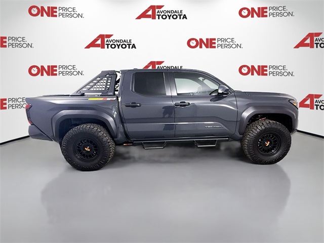 Vehicle image 4 of 41