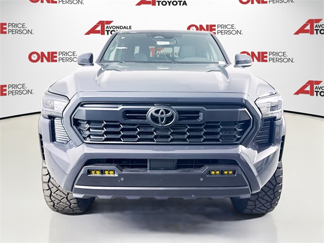 Vehicle image 2 of 41