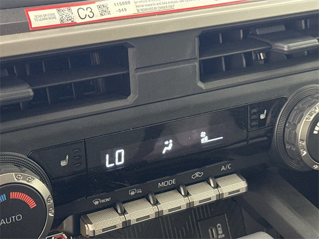 Vehicle image 20 of 41