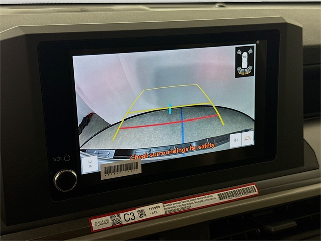 Vehicle image 13 of 41