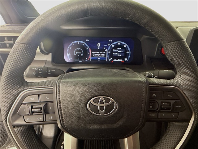 Vehicle image 11 of 41