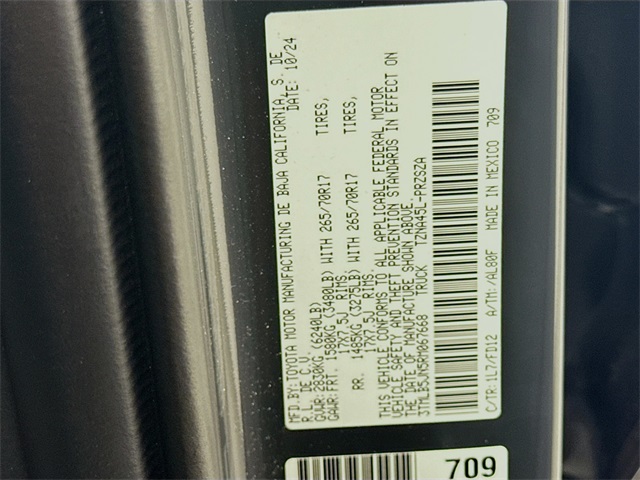 Vehicle image 31 of 41