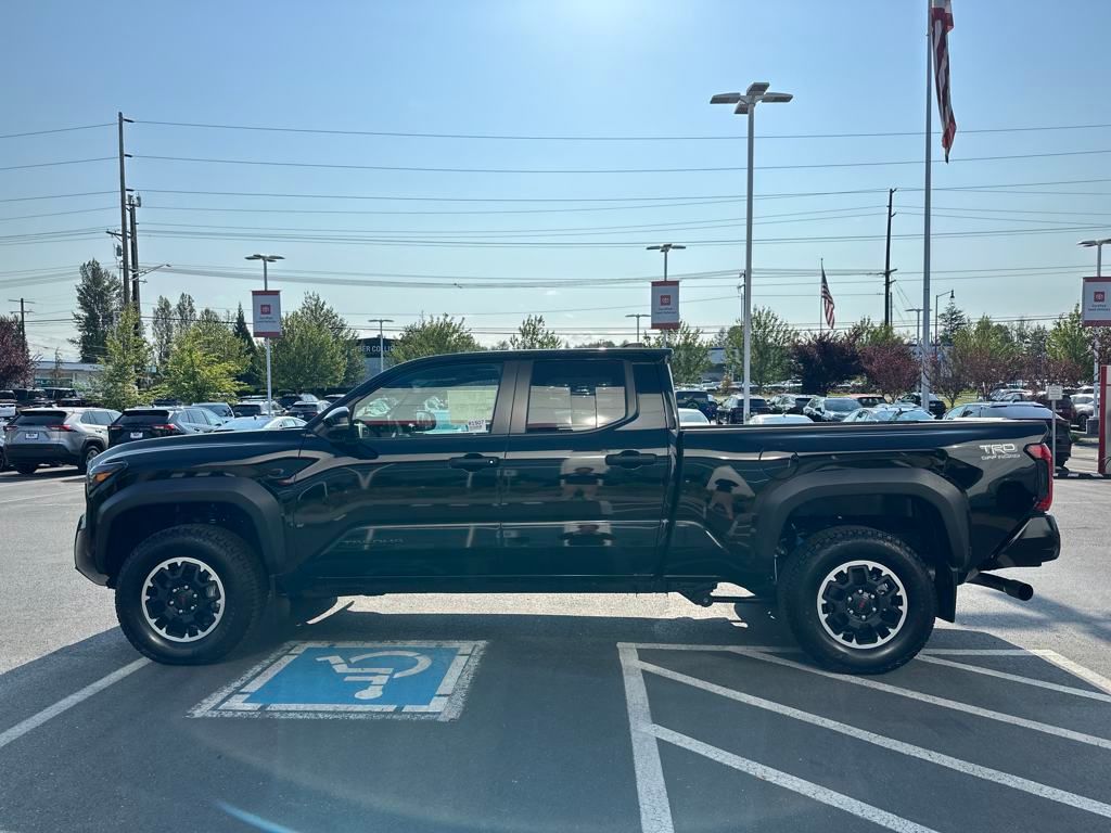 Vehicle image 7 of 29