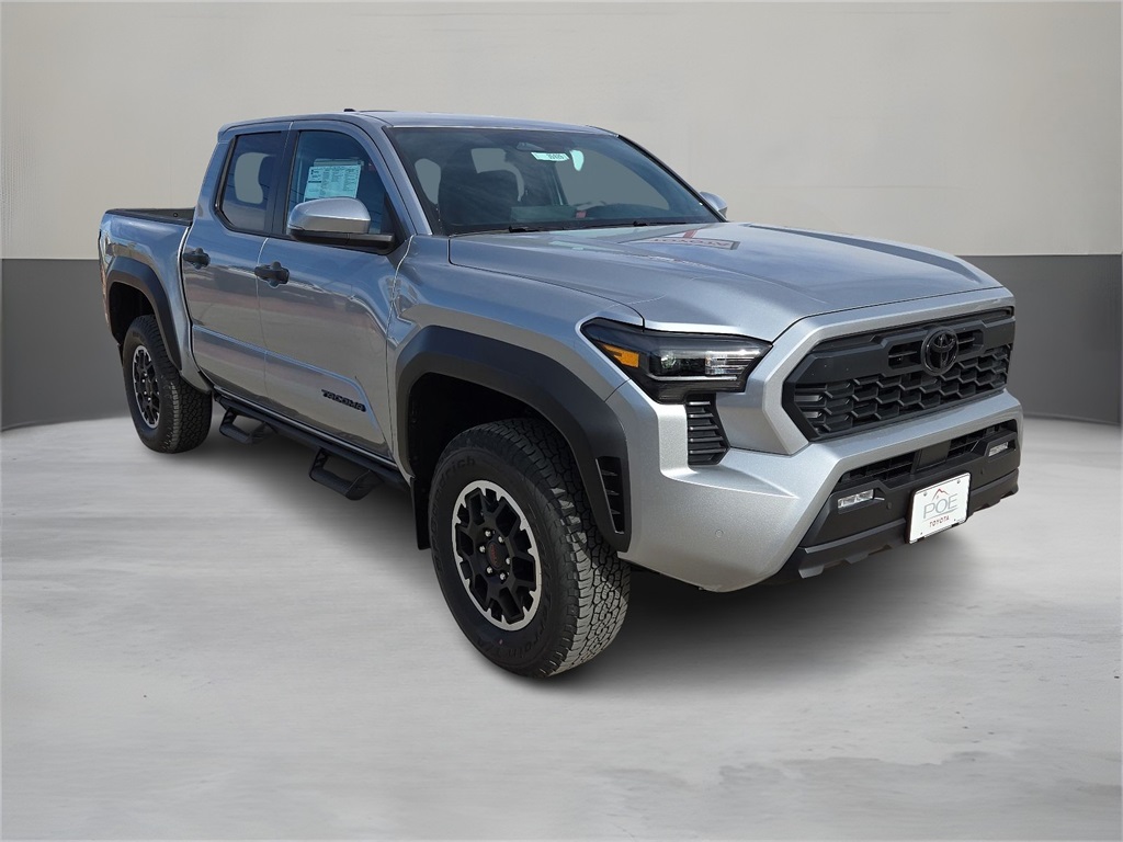 Vehicle image 5 of 12