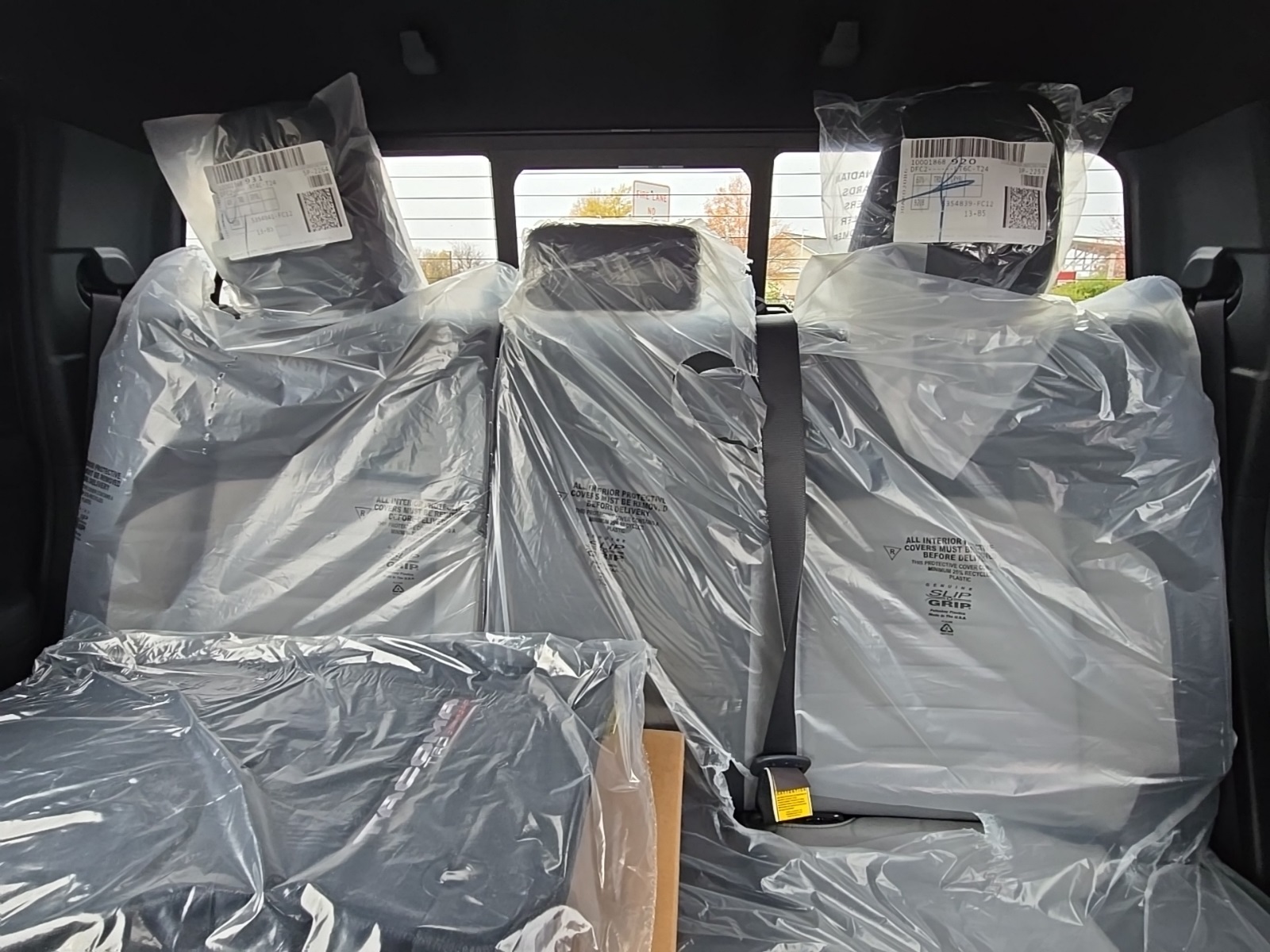 Vehicle image 29 of 49