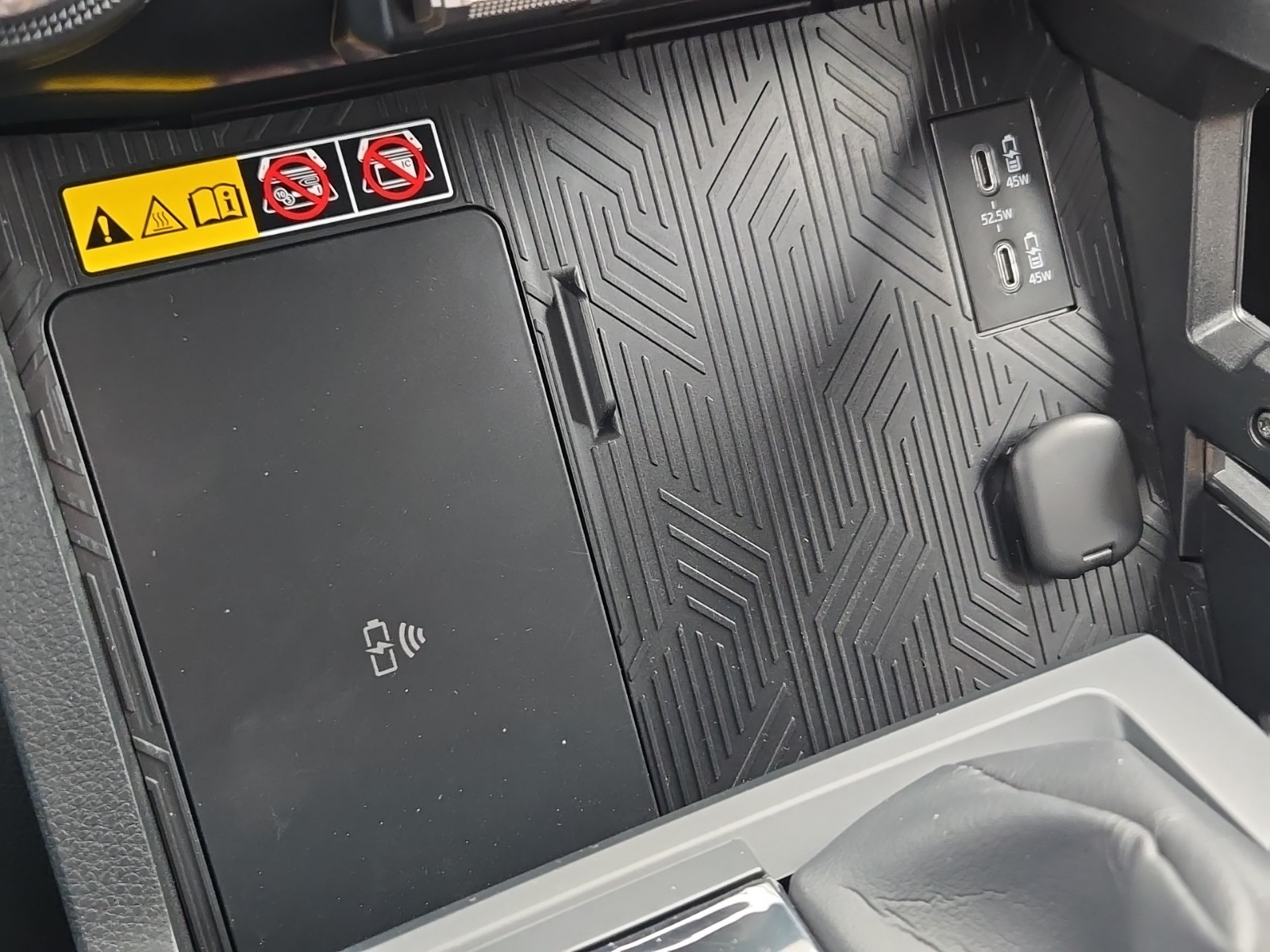 Vehicle image 44 of 49