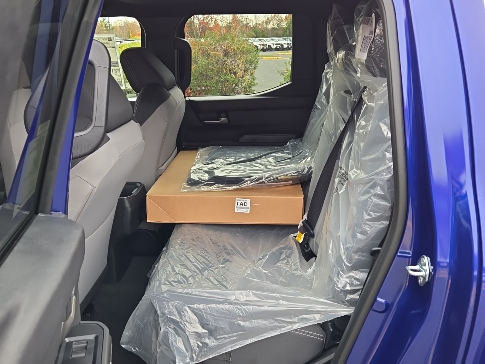 Vehicle image 20 of 49