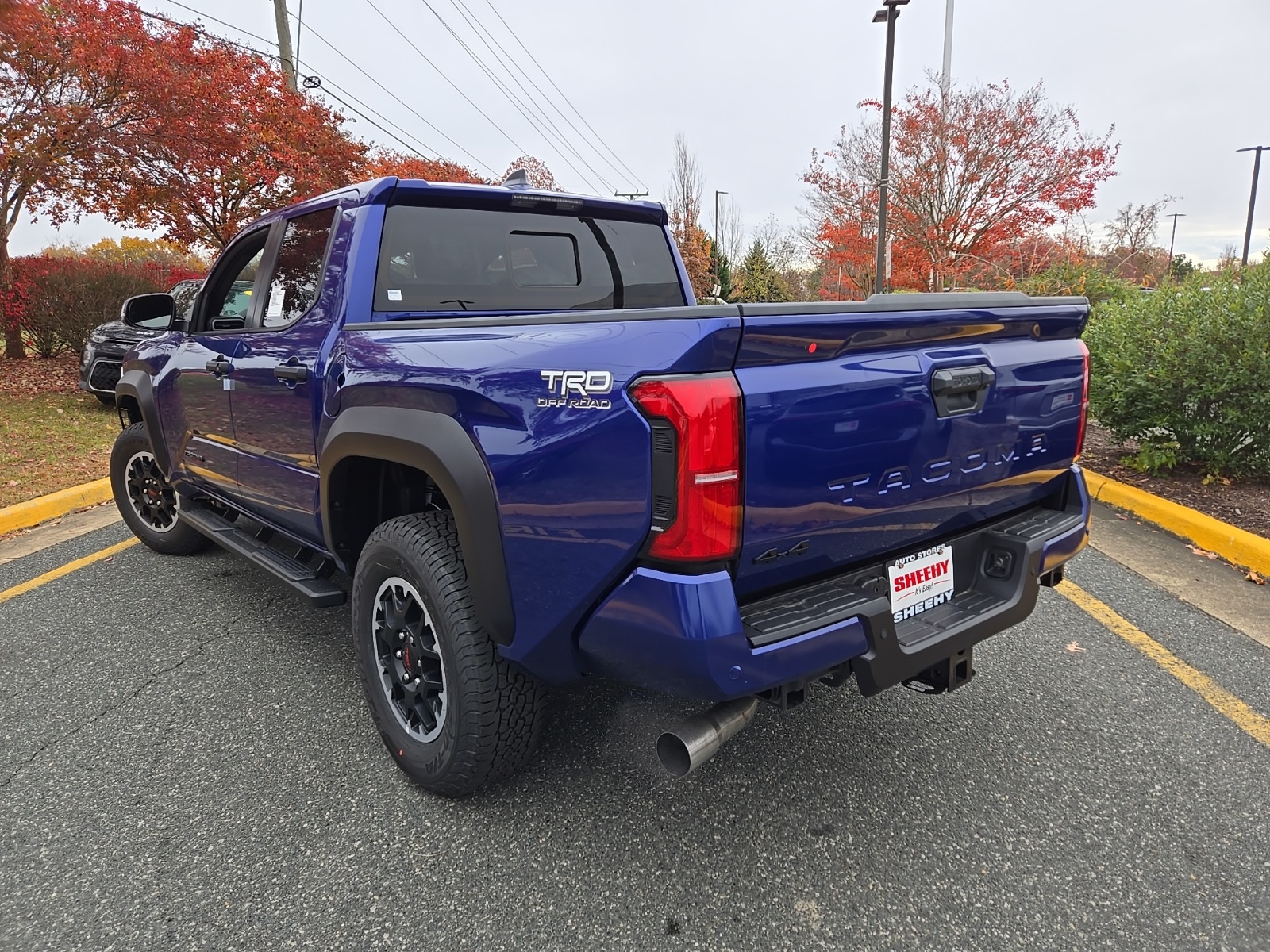 Vehicle image 7 of 49