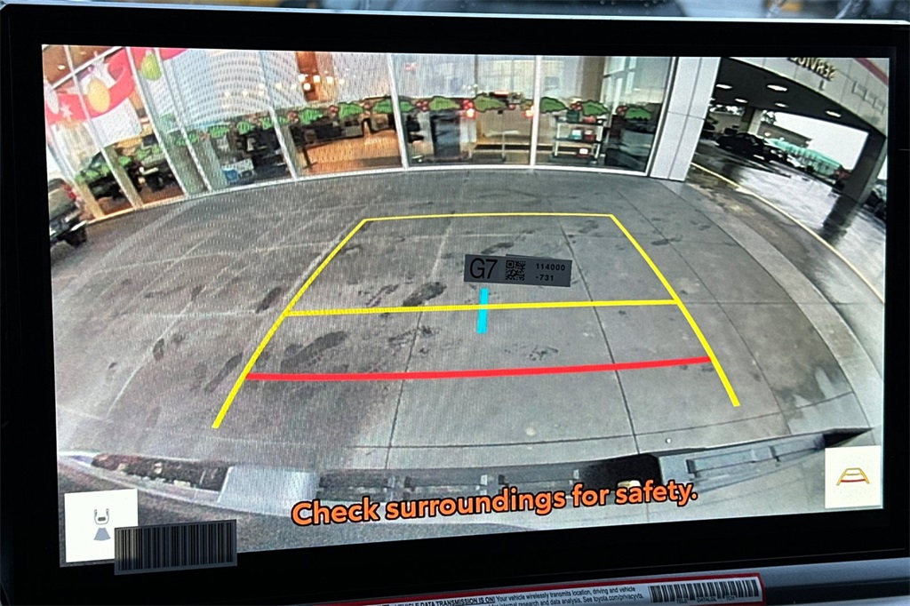 Vehicle image 15 of 22