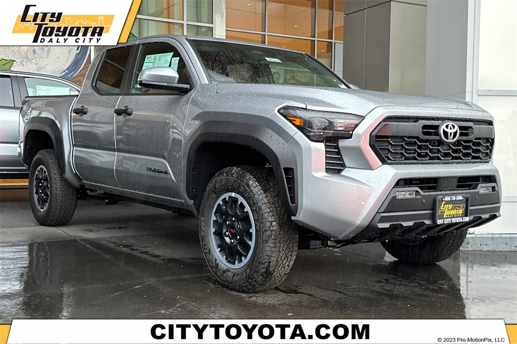 Vehicle image 2 of 22