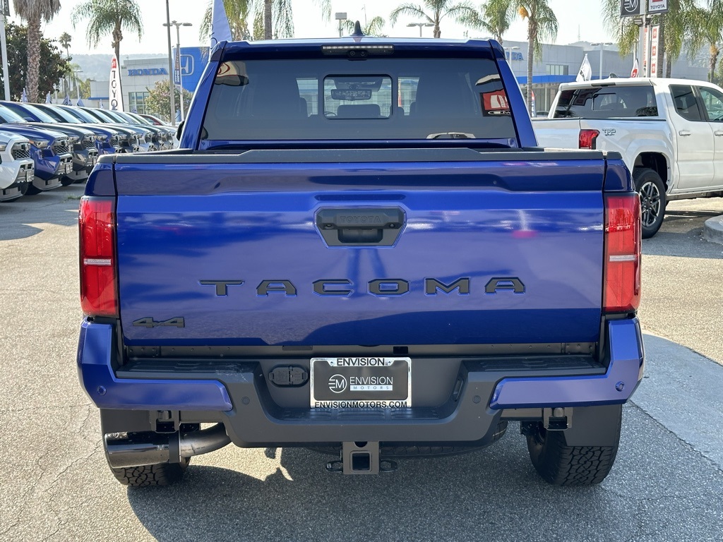 Vehicle image 7 of 28