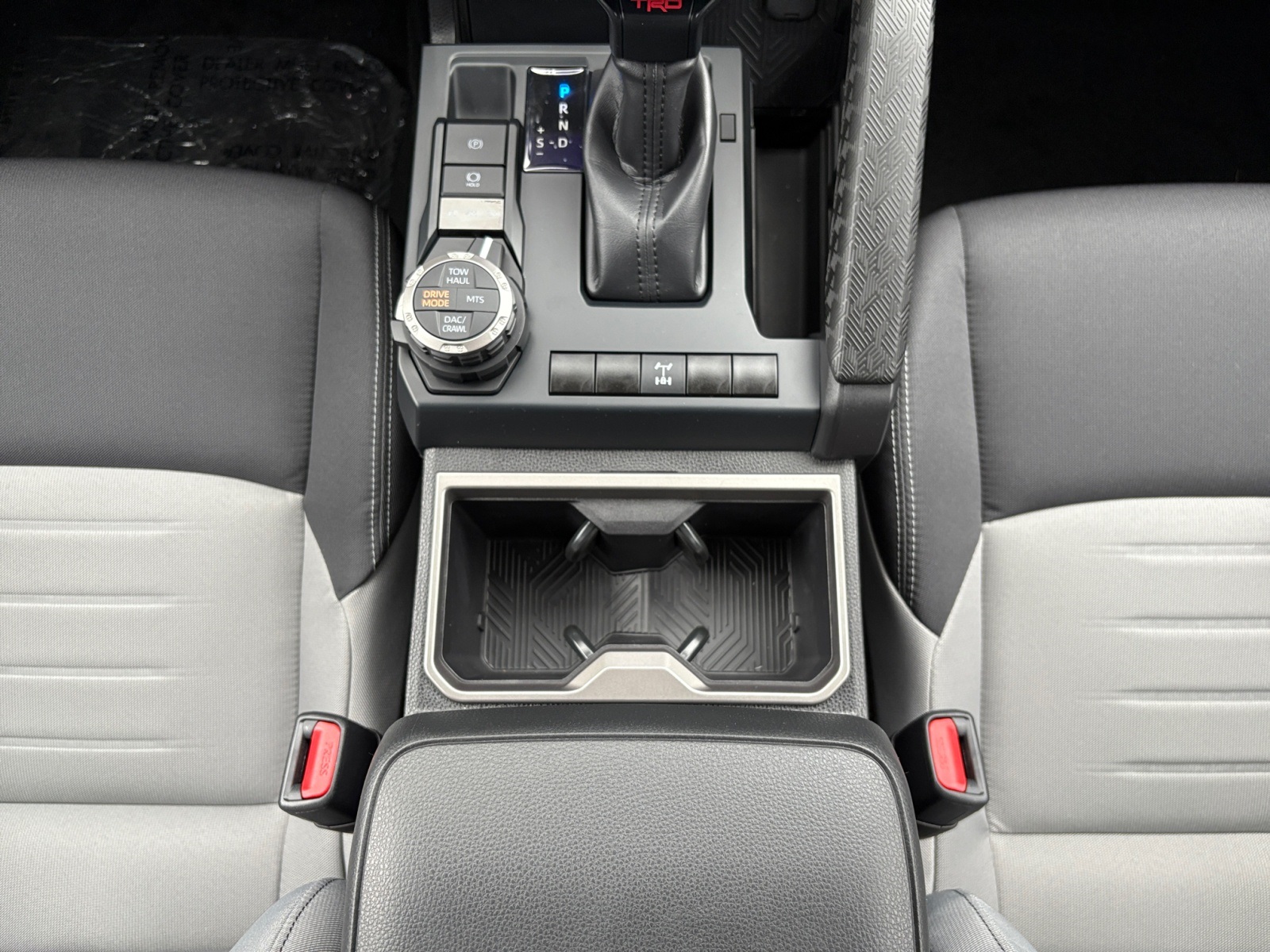 Vehicle image 19 of 25
